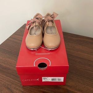 Toddler Capezio tap shoe
